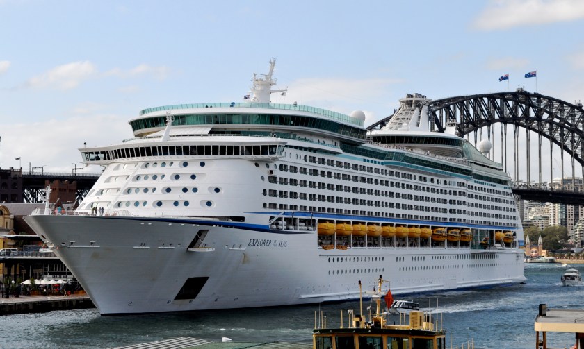Exploring The Explorer Of The Seas E Deliciou S