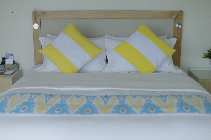 Costa Pacifica Resort Baler Compare Deals