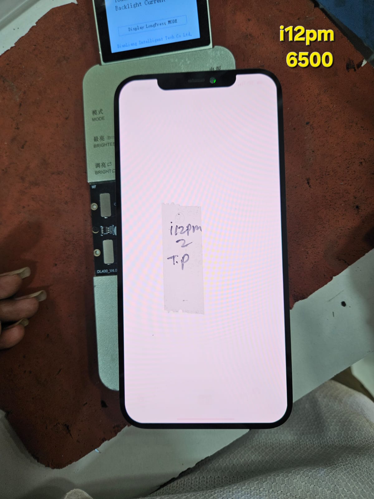 Iphone 12 pro max dot display 2