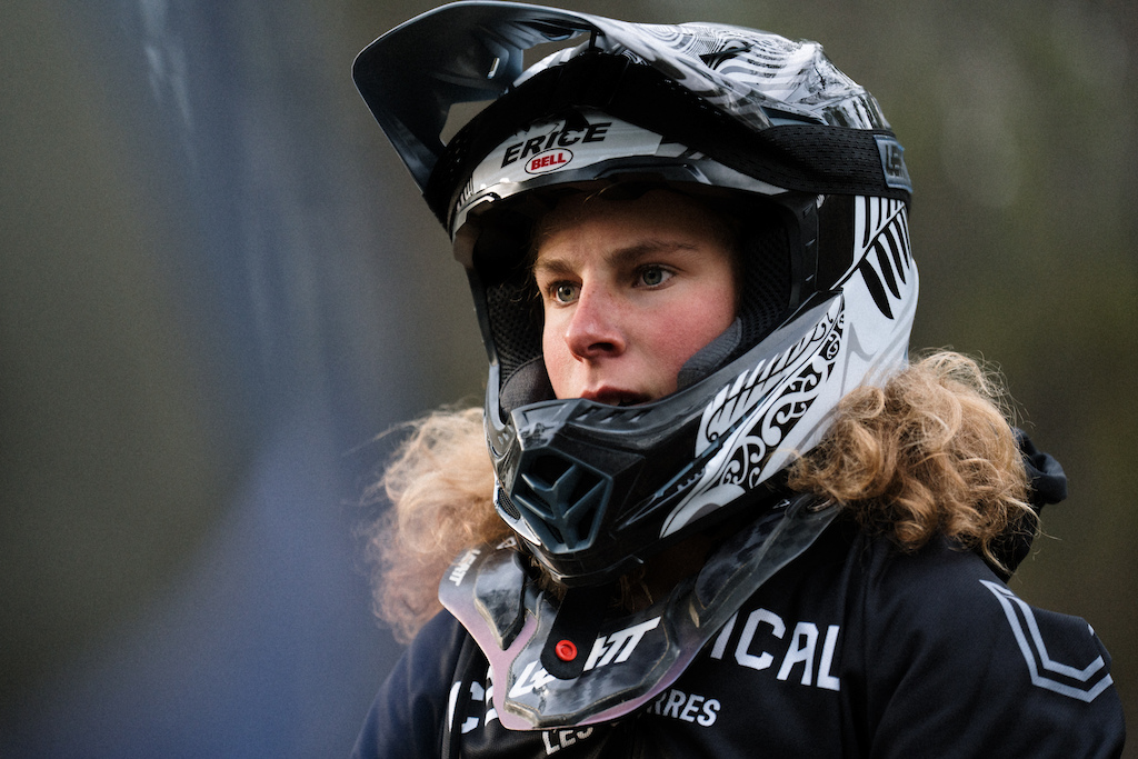 Commencal Les Orres Team Welcomes Shred-Ready Duo Erice Van Leuven and Leo Abella
