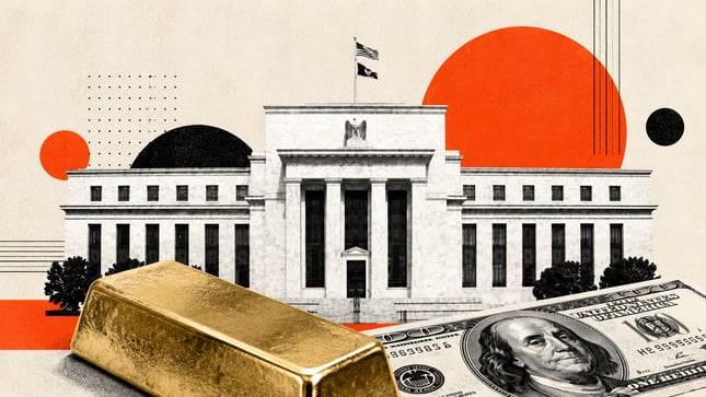 Gold Price Forecast: XAU/USD Weekly Highs & Triangle Pattern Breakout (2026)
