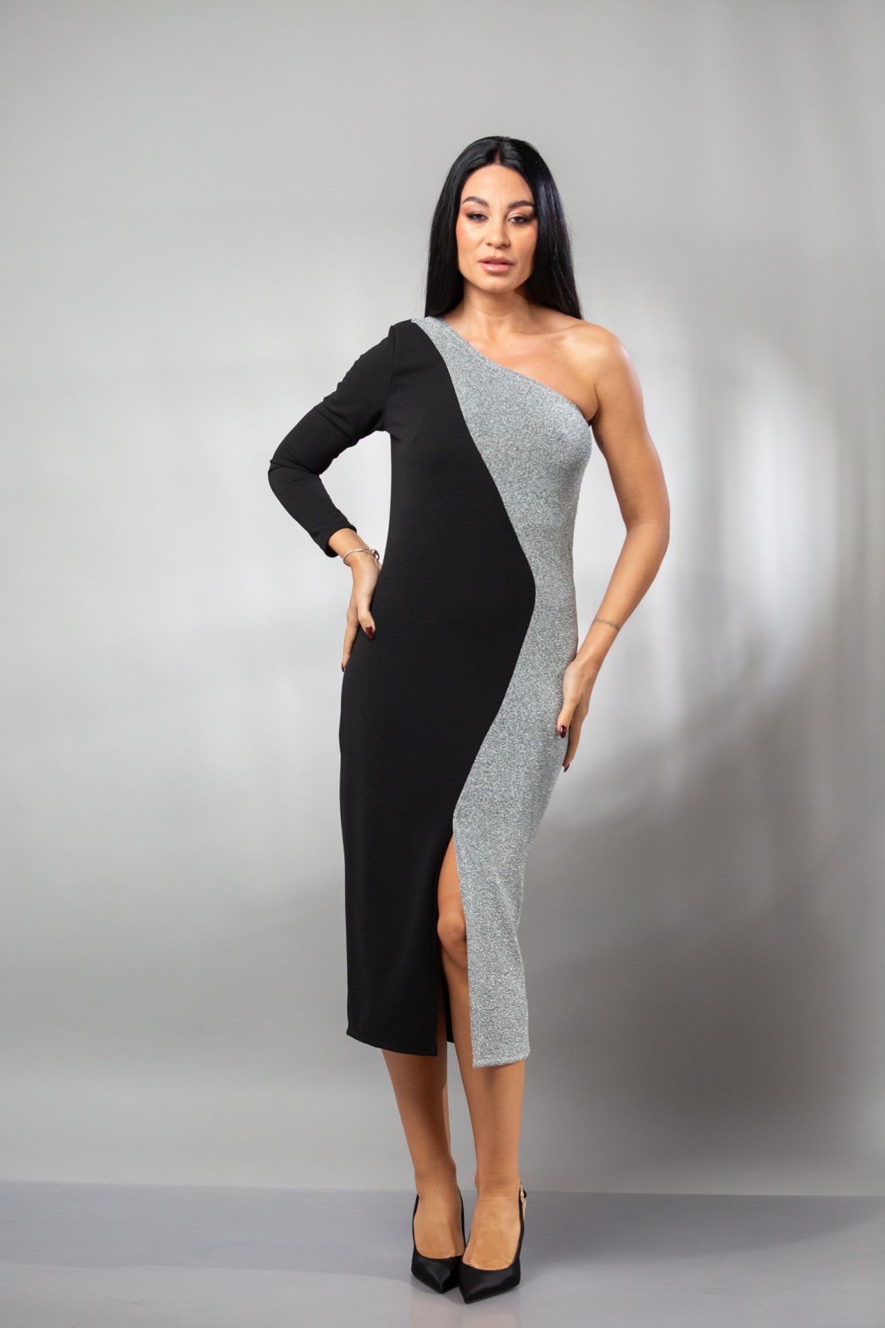 ΦΟΡΕΜΑ MIDI ΜΙΣΟ LUREX ΜΕ ΕΝΑ ΜΑΝΙΚΙ Ασημί