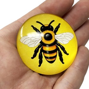 Alternative view of Bee Insect 50mm Large Magnet