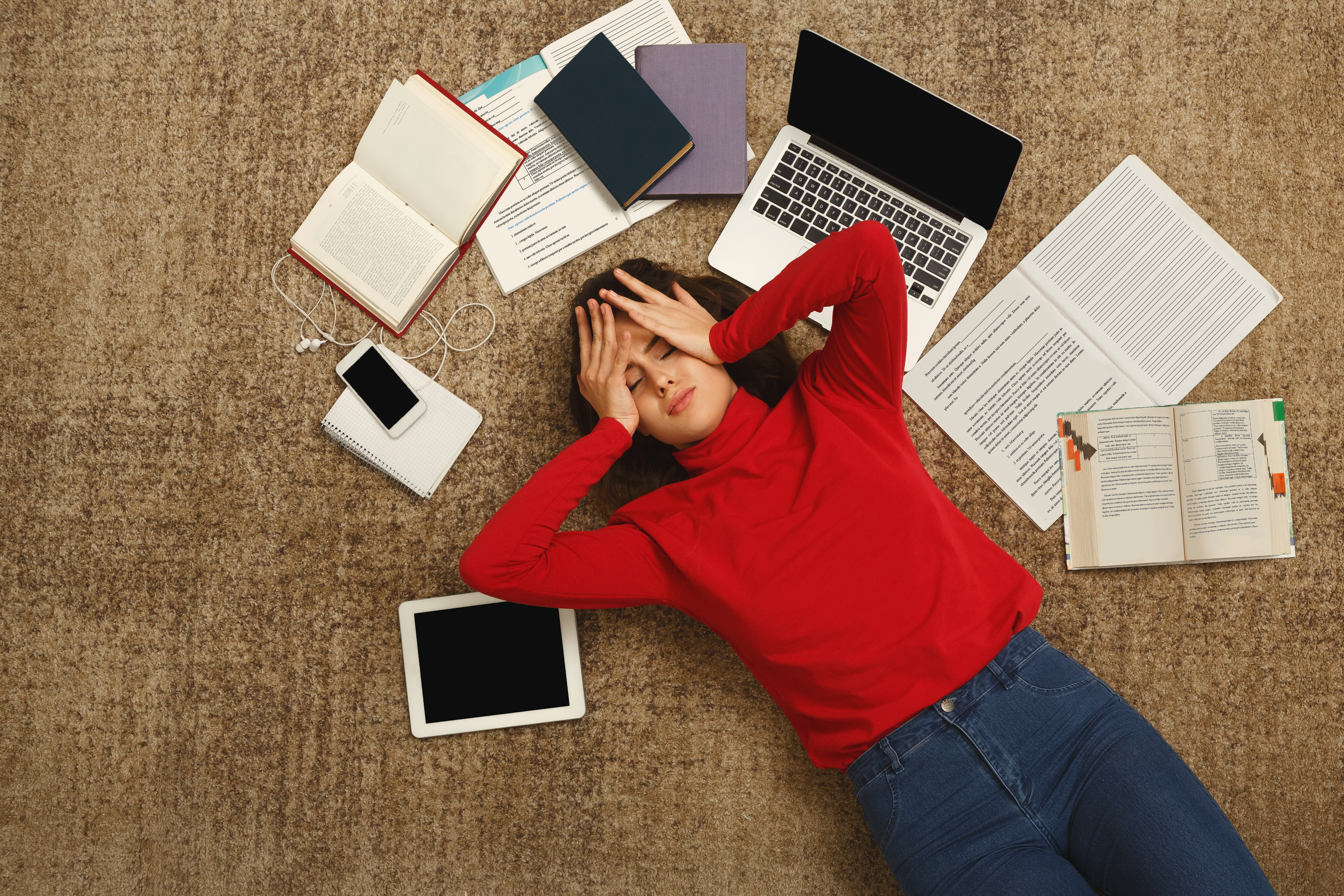 Plusieurs jeunes vivent de l'anxiété lors de l'adolescence.