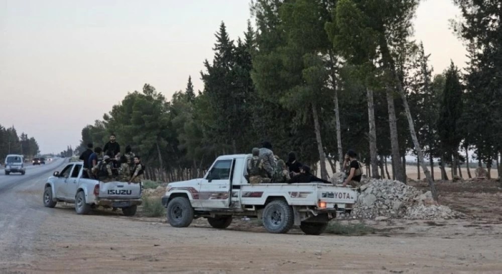 هجوم قسد على مواقع الدفاع السورية بالرقة هجوم قسد على مواقع الدفاع السورية بالرقة