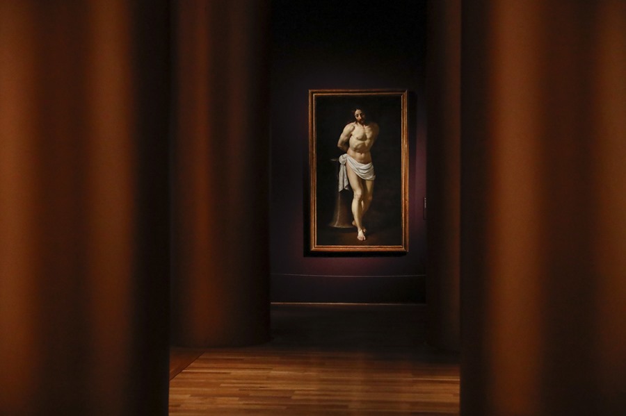 La obra "Cristo en la columna" de Guido Reni en la exposición antológica "Guido Reni" en el Museo del Prado en Madrid.