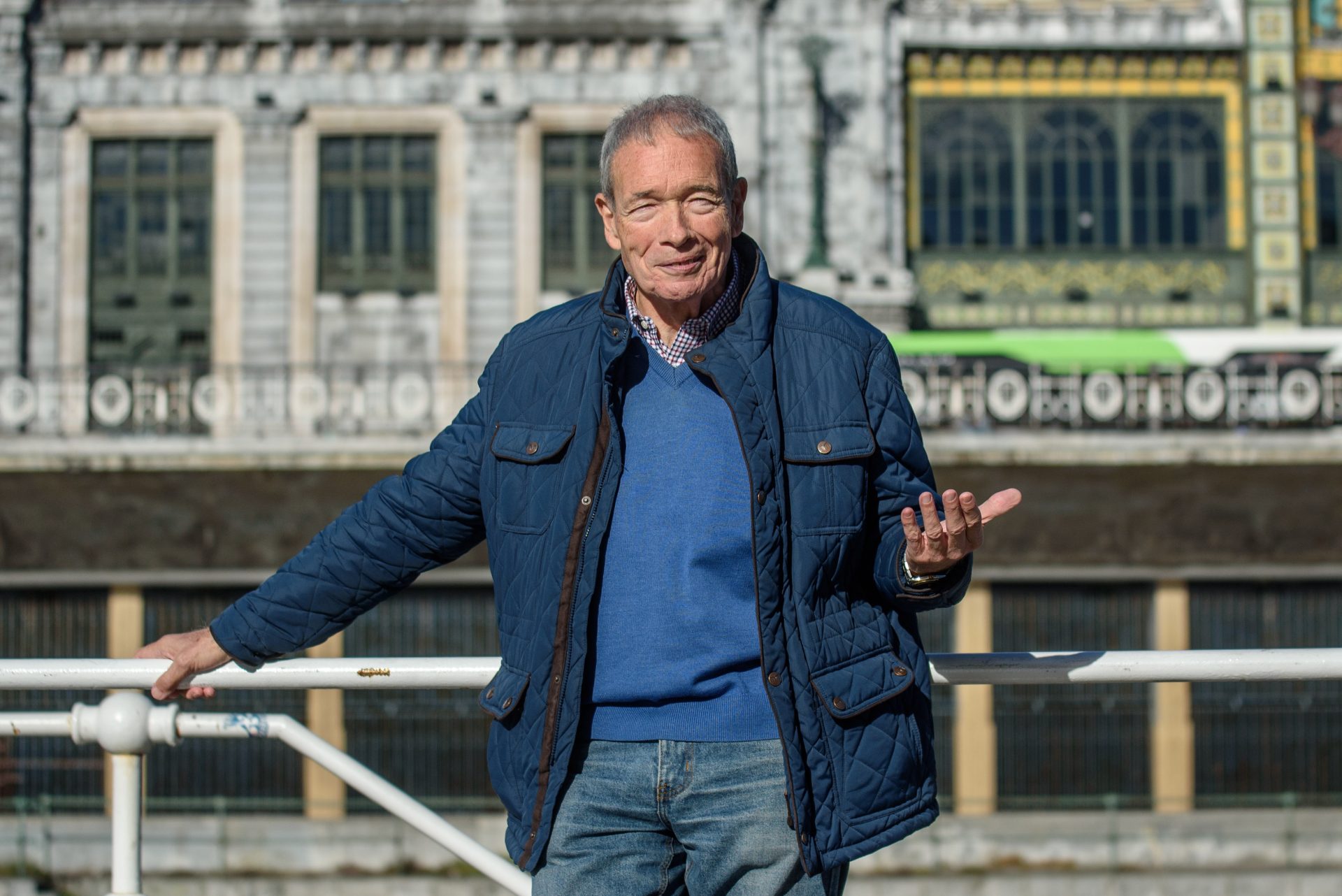 El periodista Félix Linares, distinguido con el Mikeldi de Honor del Festival Internacional de Cine Cortometraje y Documental de Bilbao, Zinebi. EFE/Javier Zorrilla