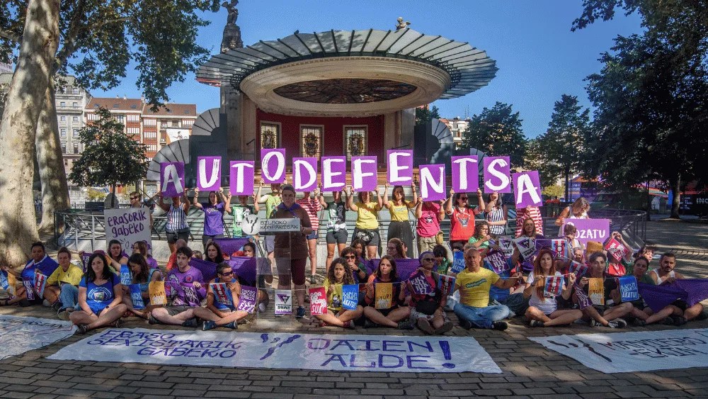 Bilboko Konpartsak ha difundido su protocolo de actuación en caso de agresiones sexistas o racistas durante las fiestas de Bilbao.