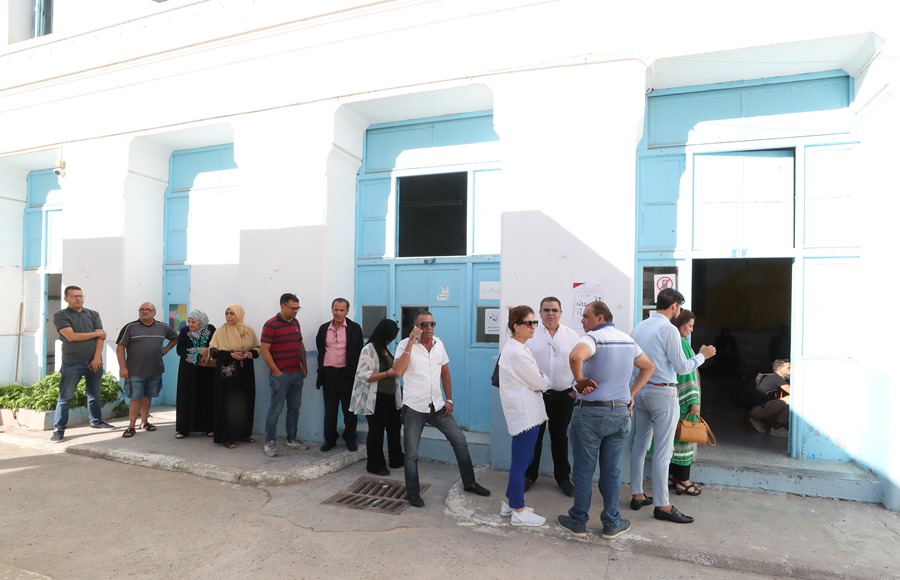 Colas para votar en Túnez