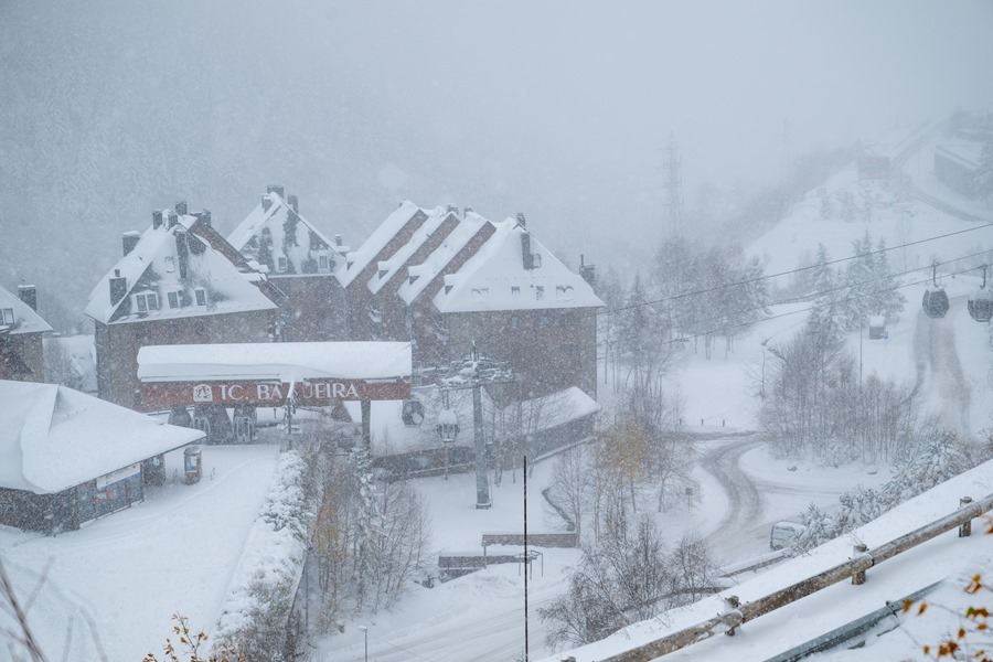 Aspecto de Baqueira este lunes