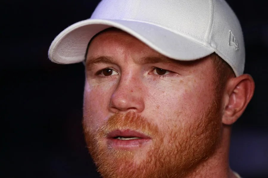 Canelo' ve a Scull y Arabia como un gran reto para recuperar el título.