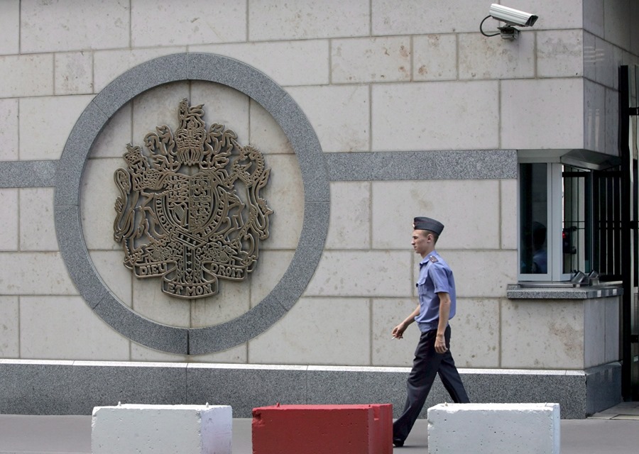 Rusia expulsa a dos diplomáticos británicos
