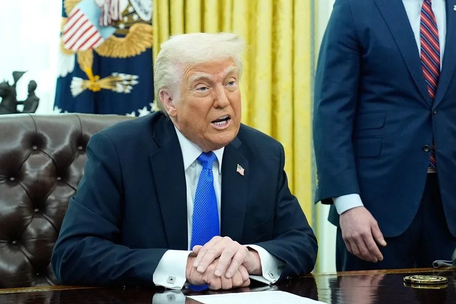 El presidente de Estados Unidos, Donald Trump, habla durante un acto en la Casa Blanca, este 21 de marzo de 2025. EFE/Yuri Gripas/Pool