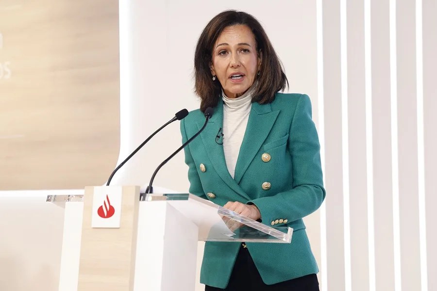 ANA BOTIN