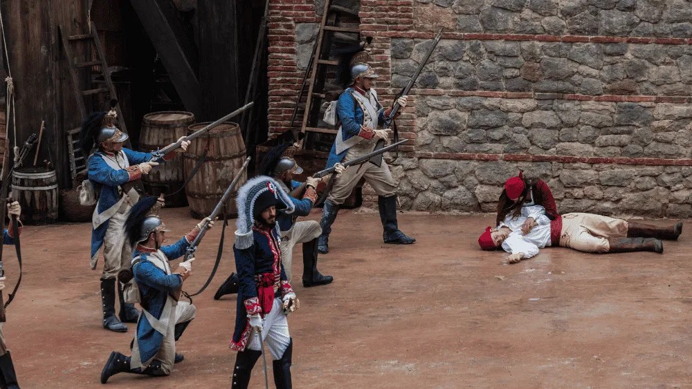 El parque histórico Puy du Fou España, ubicado en Toledo, abre este sábado nueva temporada con el estreno del séptimo de sus grandes espectáculos titulado 'El Tambor de la Libertad', que cuenta con un decorado de 22 metros de altura .
