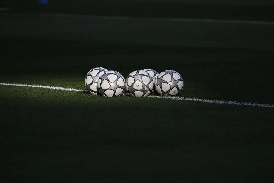 Imagen de archivo de unos balones de fútbol