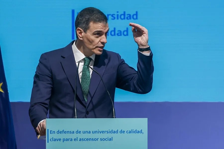 Sánchez universidades criterios