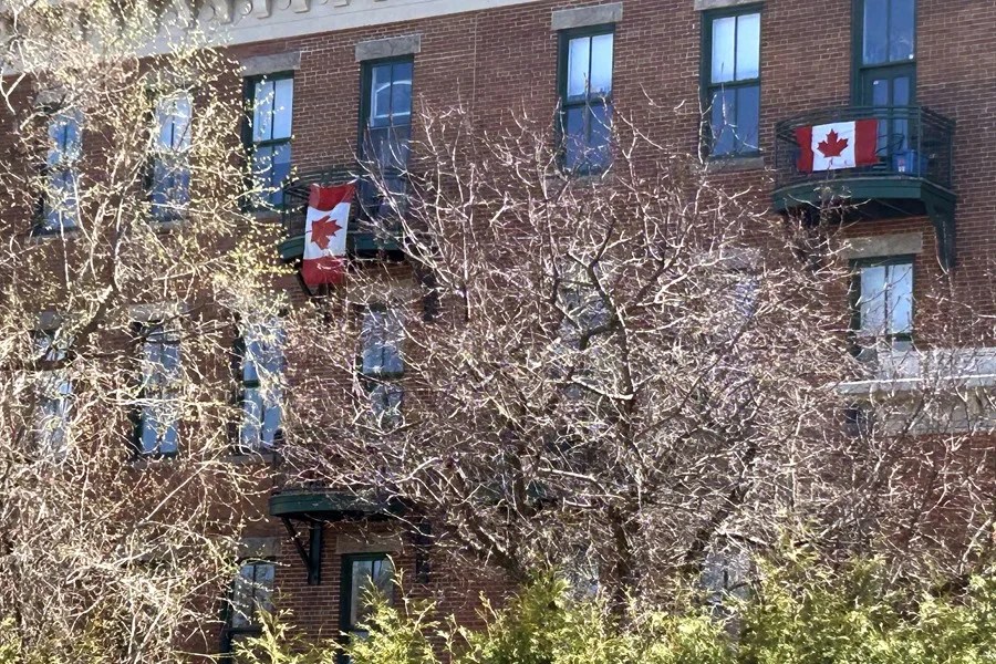 Los líderes de los principales partidos políticos votan en las elecciones de Canadá