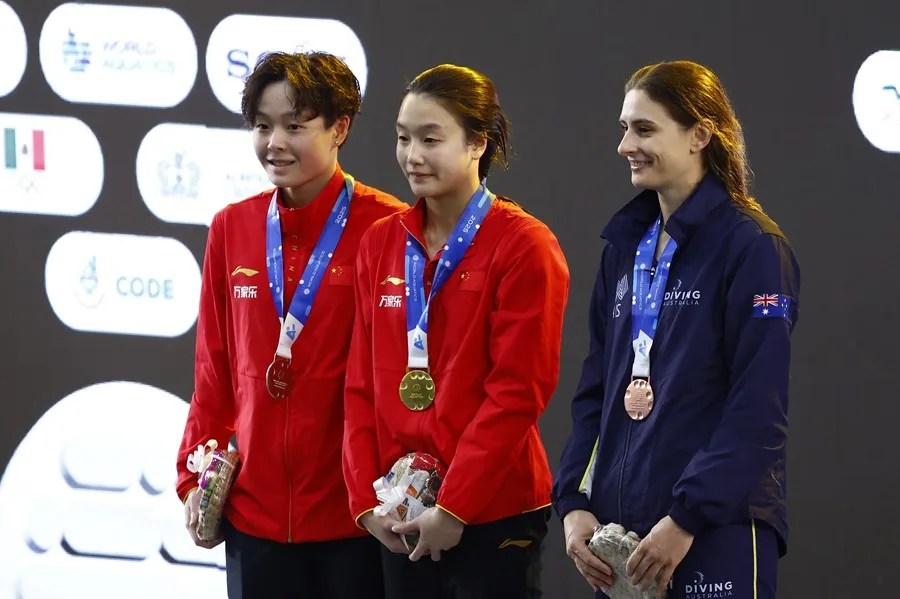 La china Jia Chen gana la final de trampolín la Copa Mundial de saltos 2025