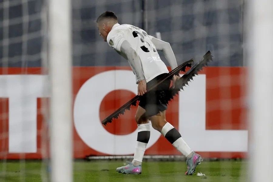 Conmebol da por cancelado el partido entre Colo Colo y Fortaleza