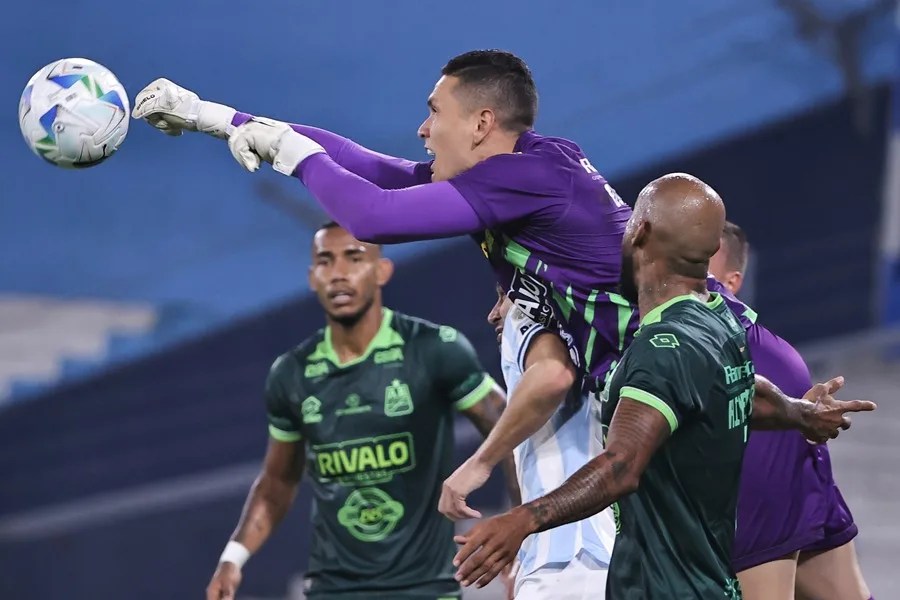 A tumbar cuatro invictos en la Copa Libertadores