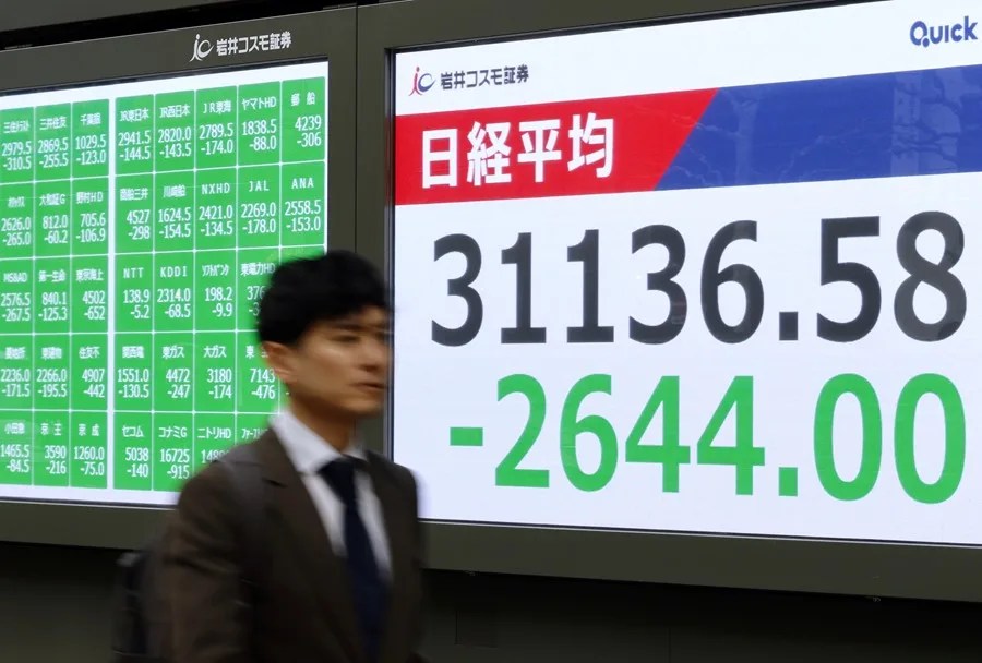 El Nikkei sube un 6 % en la apertura en medio de las negociaciones arancelarias