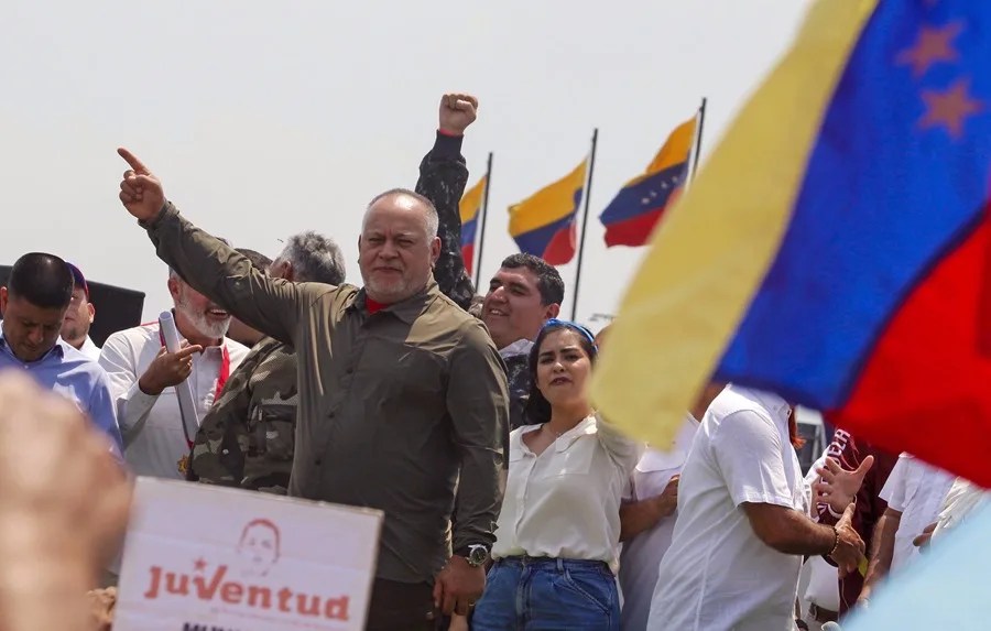 Fotografía de archivo del ministro de Interior de Venezuela, Diosdado Cabello, quien ha hecho señalamientos contra el presidente de Colombia, Gustavo Petro. EFE/Mario Caicedo