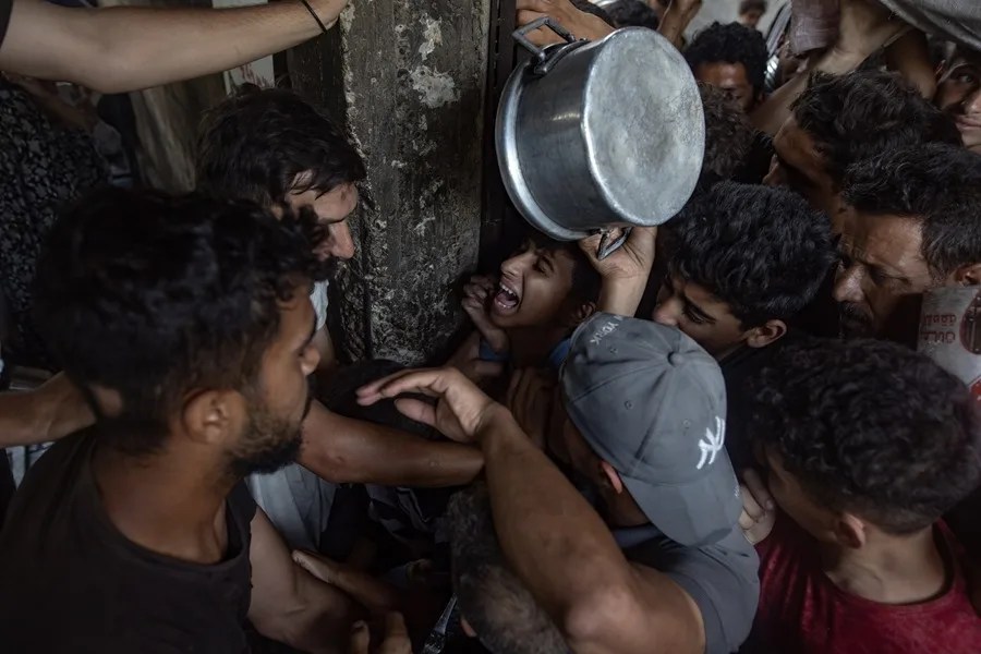 La ONU califica de "desgarradoras" las imágenes del reparto de comida en Gaza de una fundación de EE.UU.