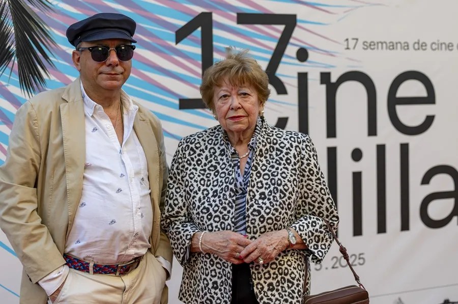 Isabel C.M. (c), la mujer de 86 años a la que el Registro Civil de Melilla dio por muerta erróneamente