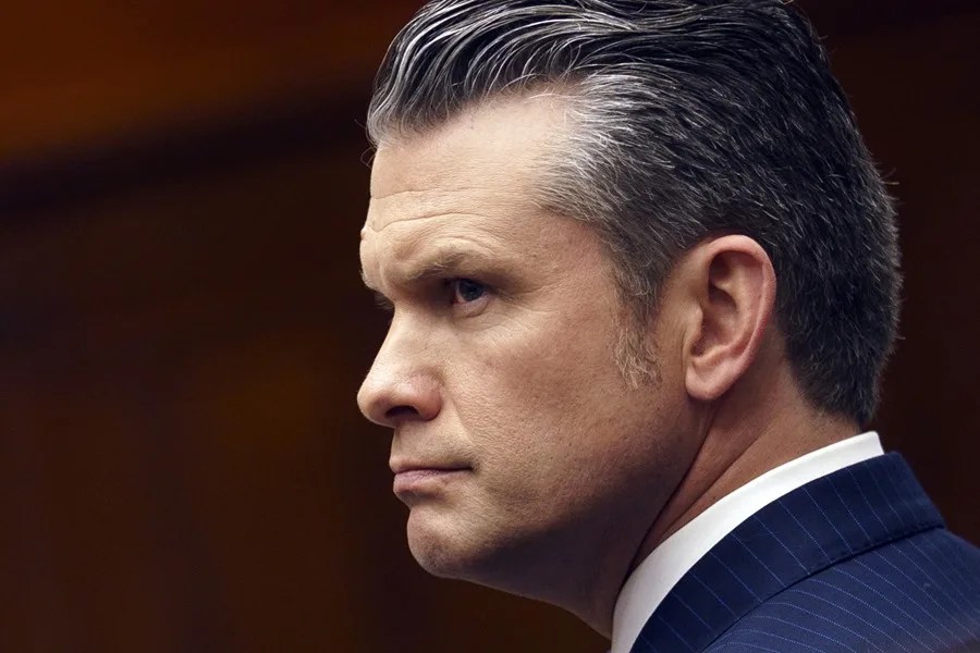 EE.UU. dice que su ataque cumplió el objetivo pero sigue evaluando el tamaño de los daños a Irán