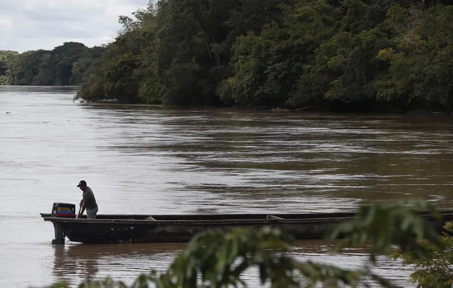 ONU Colombia urge al Estado a proteger a más de 10.000 personas confinadas por combates