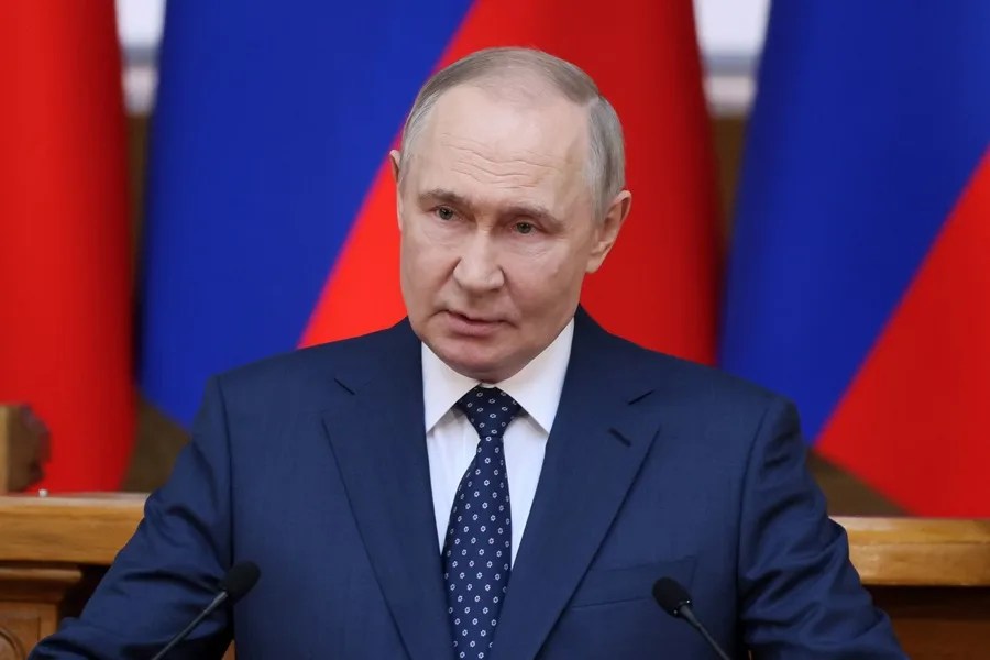 Putin rechaza la posibilidad de que Israel mate al líder supremo de Irán, que no ha pedido ayuda de Rusia
