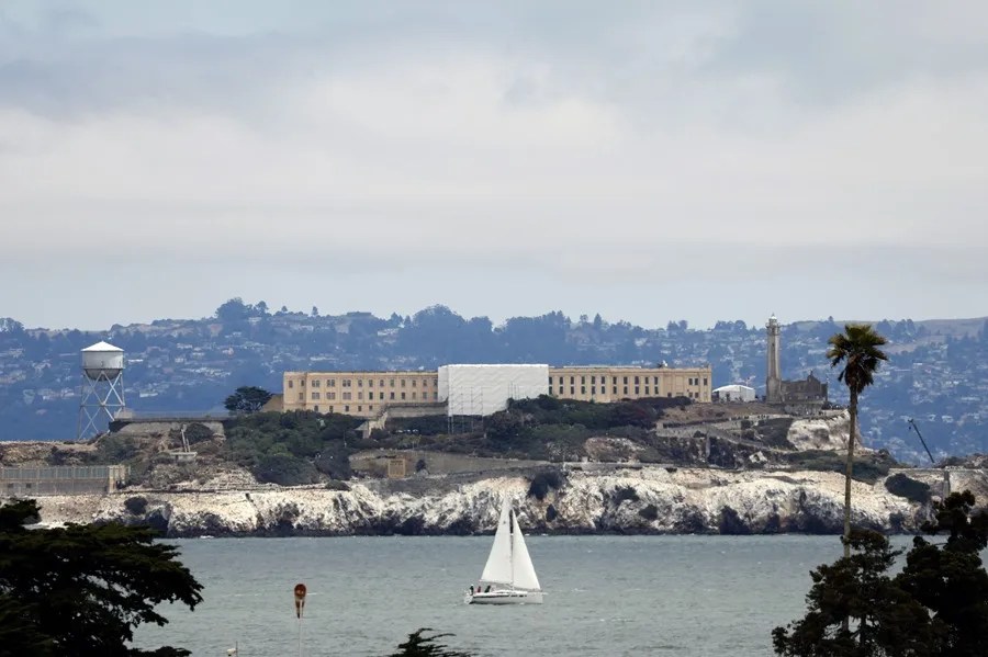 La reconstrucción de la prisión de Alcatraz podría costar 2.000 millones de dólares