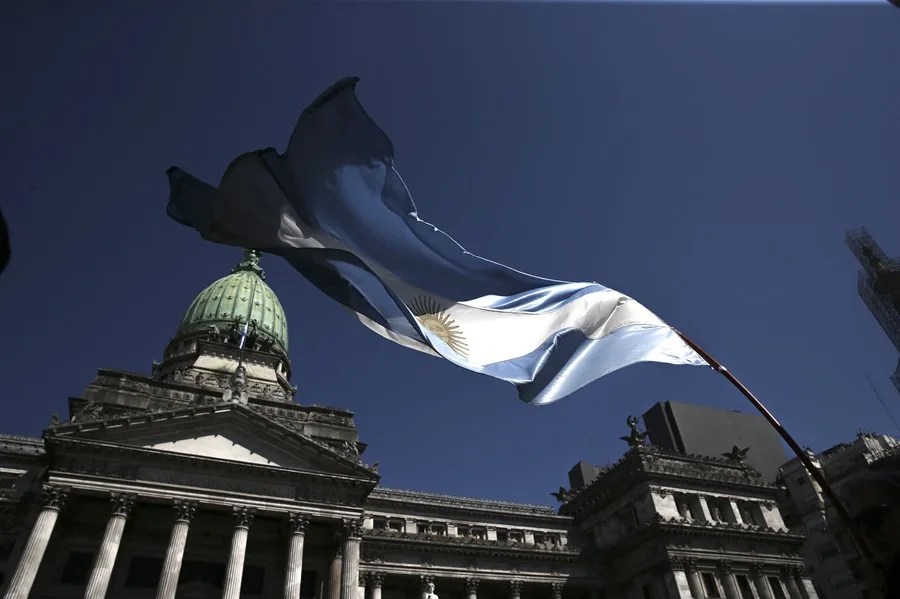 El Gobierno de Javier Milei ofrece la ciudadanía argentina a cambio de "inversiones relevantes"
