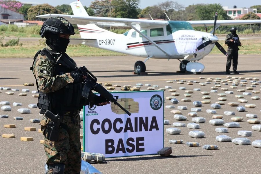 Decomisan 1,9 toneladas de cocaína y marihuana en seis operaciones antidrogas en Bolivia