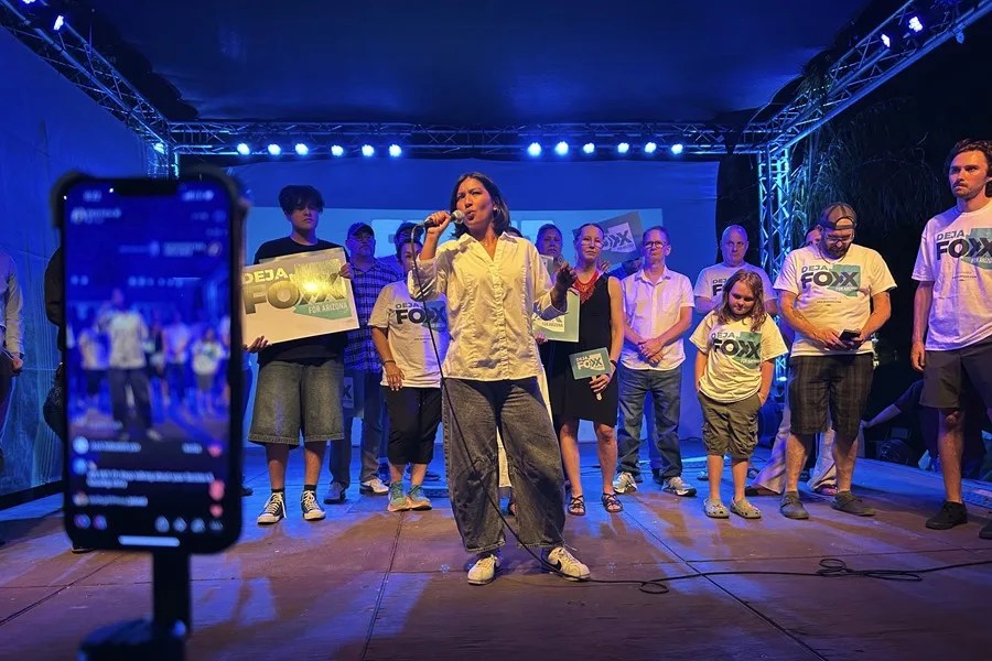 La influencer Deja Foxx busca ser la congresista más joven elegida en EE.UU. a sus 25 años