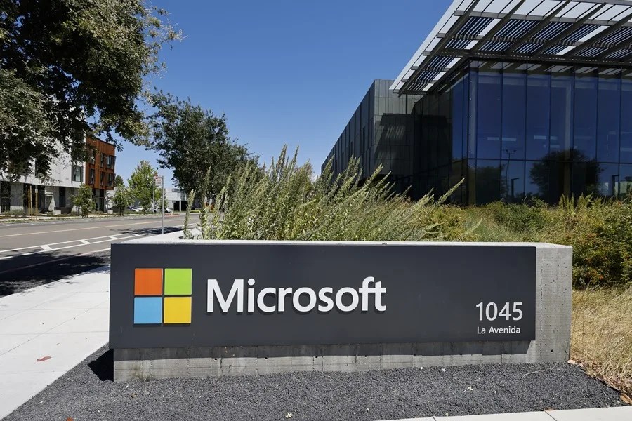 El beneficio de Microsoft en el año fiscal 2025 sorprende al subir un 15 %