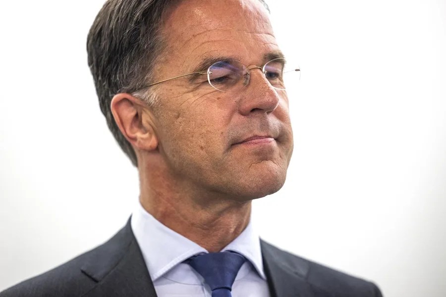 El secretario general de la OTAN advierte a Brasil, China y la India que pueden verse afectadas si negocian con Rusia