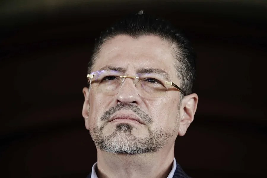 El presidente de Costa Rica, Rodrigo Chaves, dice que la acusación penal en su contra es "absurda"