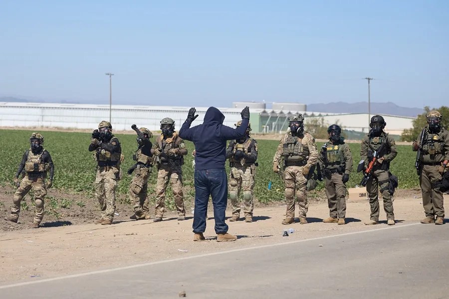 La mayor redada migratoria en un cultivo de California se salda con 361 detenidos en una granja de cannabis