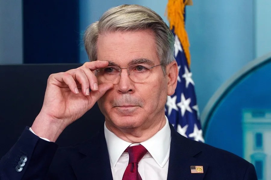 EE.UU. sanciona a 22 empresas por facilitar a nivel financiero las ventas de crudo de Irán