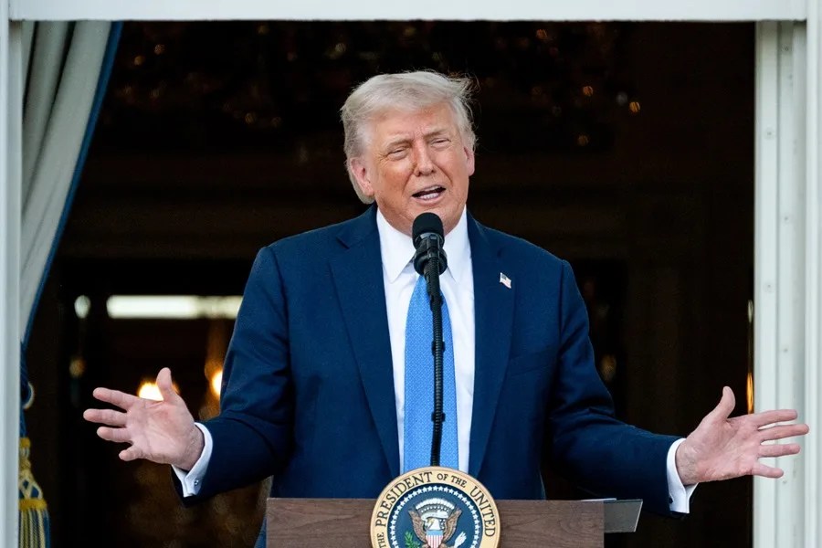 Trump asegura que no "concederá prórrogas" más allá del 1 de agosto para aplicar sus aranceles