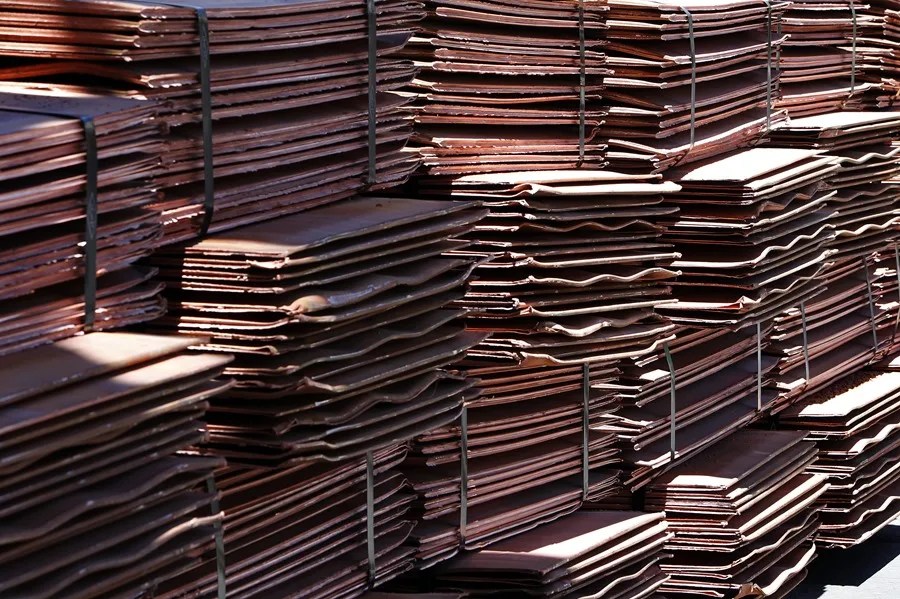 Trump anuncia un arancel del 50 % al cobre y contempla uno del 200 % a las farmacéuticas