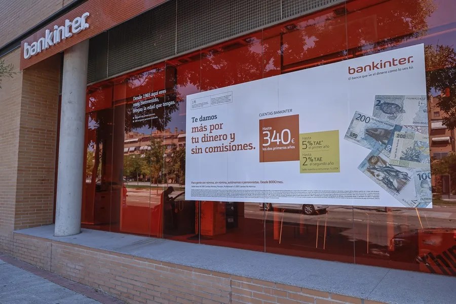 Imagen de archivo de la fachada de una sucursal de Bankinter en el centro de Madrid.