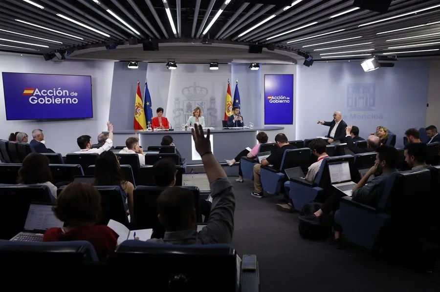 Rueda de prensa tras el Consejo de Ministros celebrado este martes en Moncloa, Madrid.