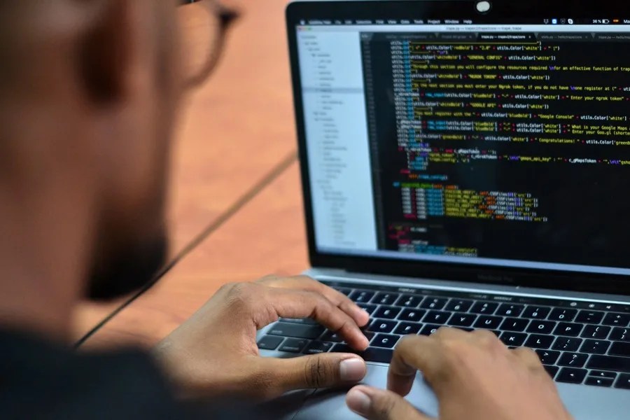 Hackers falla Microsoft