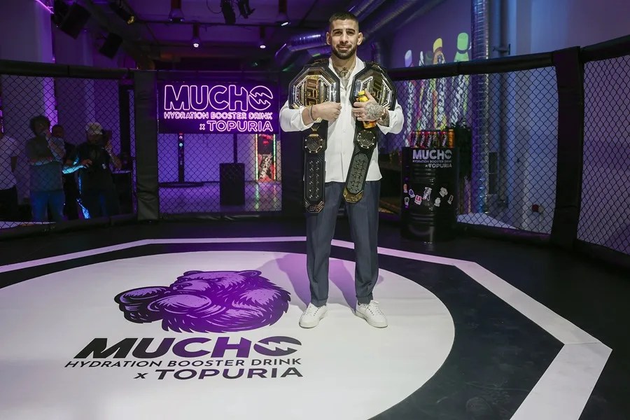 Ilia Topuria comparece este viernes en una rueda de prensa, en Madri