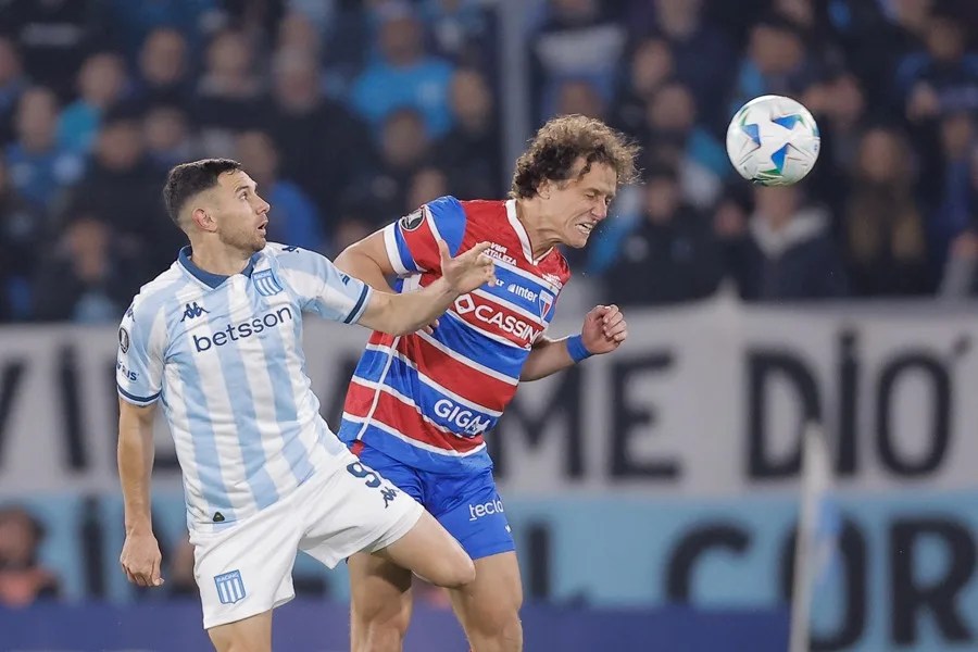 David Luiz rescinde su contrato con el Fortaleza brasileño