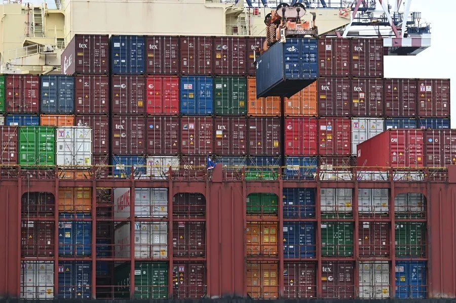 El servicio postal de Australia suspende la mayoría de envíos a EE.UU. por los nuevos aranceles