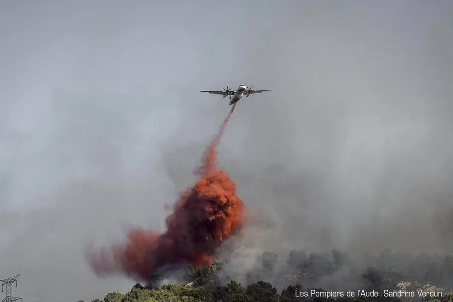 Francia lucha contra el peor incendio forestal del año
